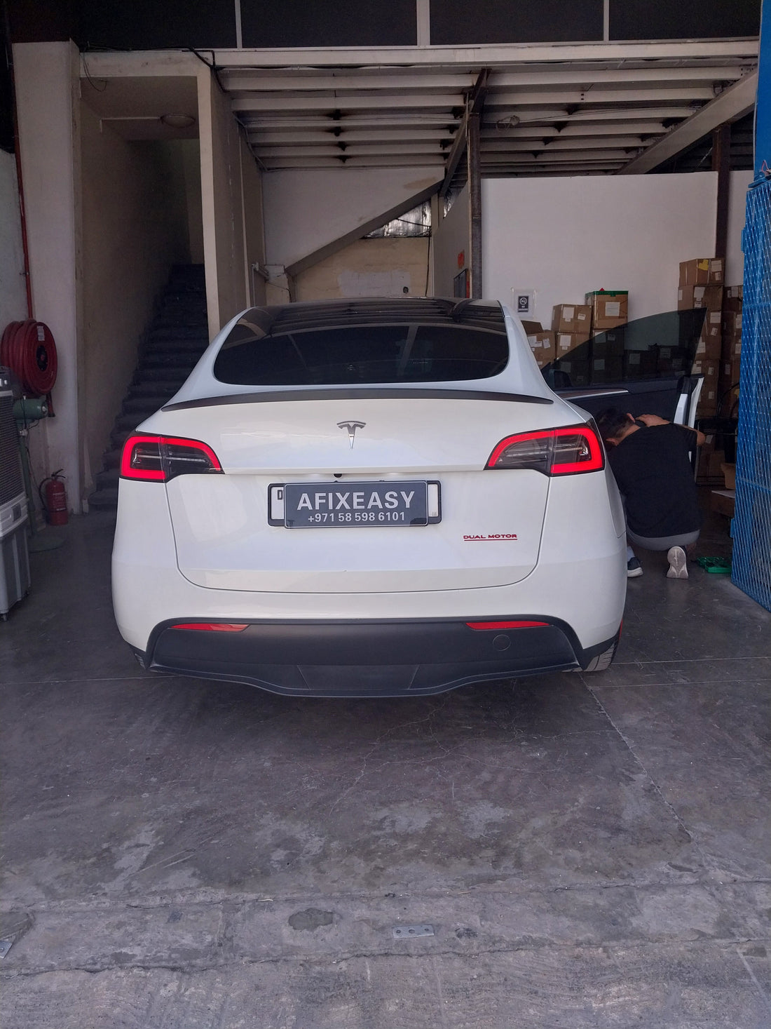 LEVEL UP YOUR 2024 TESLA MODEL Y: SUCTION DOOR UPGRADE (PREMIUM CLOSING EXPERIENCE)