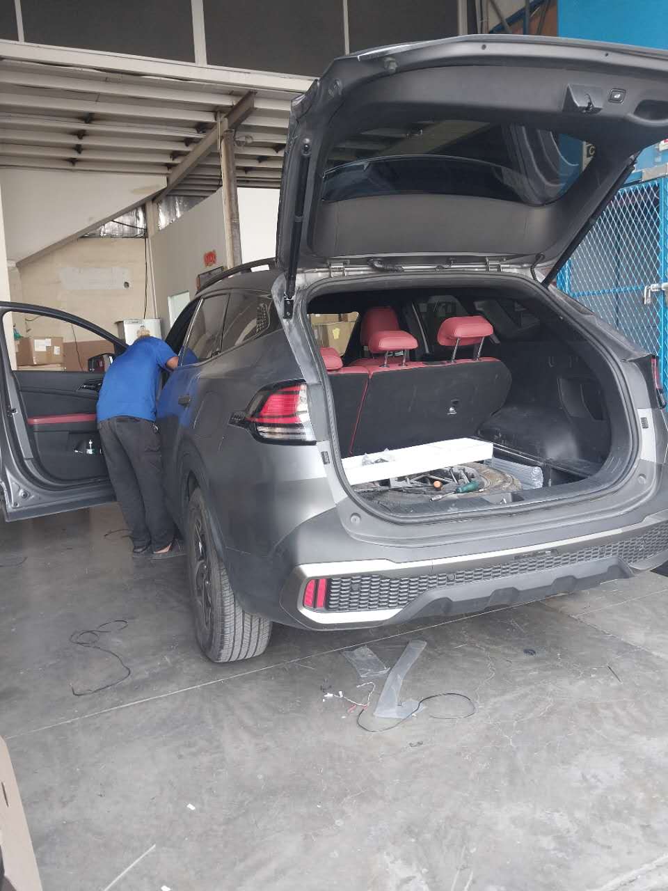 AFIXEASY Electric Tailgate: Elevate Your 2025 Kia Sportage – Now Installed (28/2/2026) in UAE, Dubai, Abu Dhabi & Bahrain
