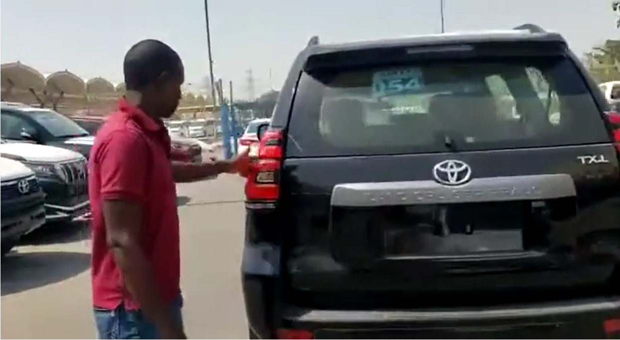 Toyota Land Cruiser Prado PKE Keyless Engine Start System Installation Video